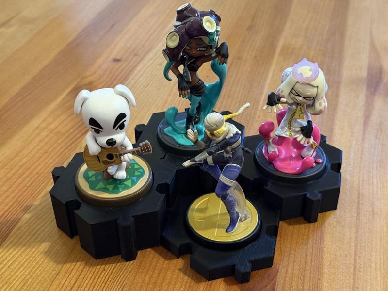 Amiibo Modular Hexagon Stand