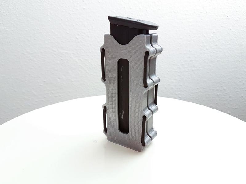Magazine holster for Walther PPQ magazines (airsoft)