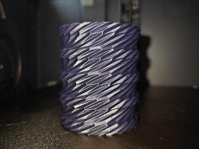 Vortex Pen Holder - IsoVortex