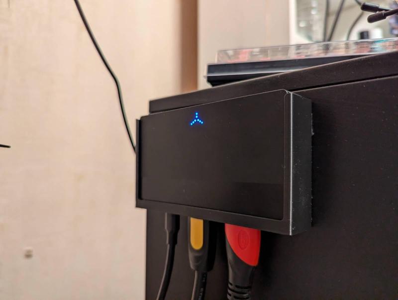 UGREEN CM630 Capture card holder