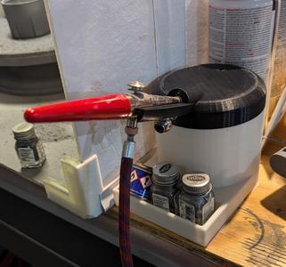 Airbrush Holder Lid remixed for Paasche