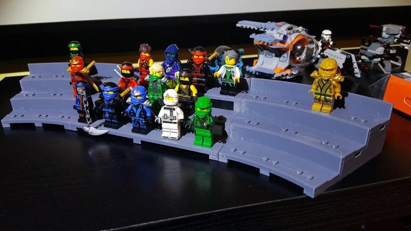 LEGO Minifigure Display Stand / Stadium / Colosseum