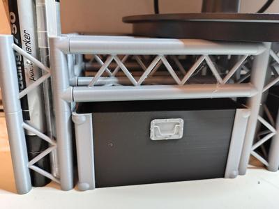 Flycase drawer