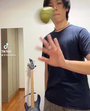 Retractable Steel Ball and Soft and Wet bubbles