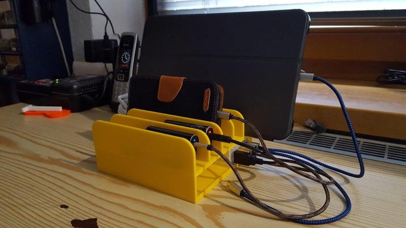 Phone/Tablet Ladestation / Charging Rack V1