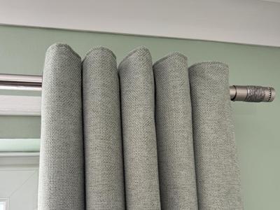 Curtain Spacer