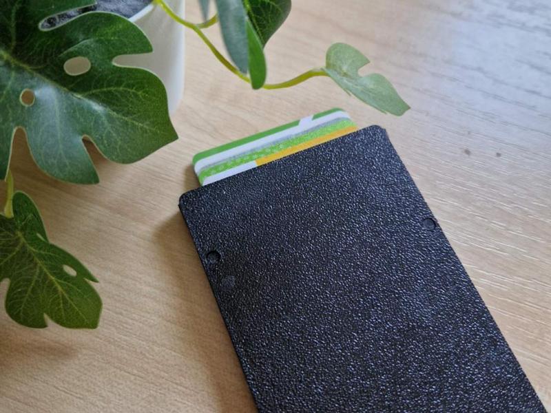 Compact Minimalist Pop-up Wallet