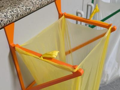 Bin/Trash bag holder