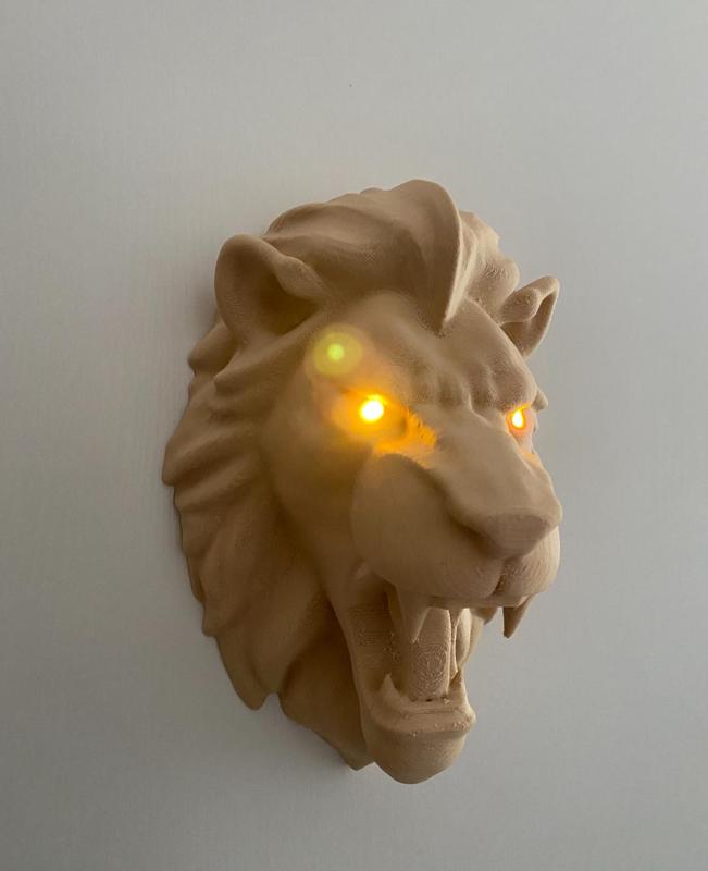 Lion Head Wall mount with LED Eyes