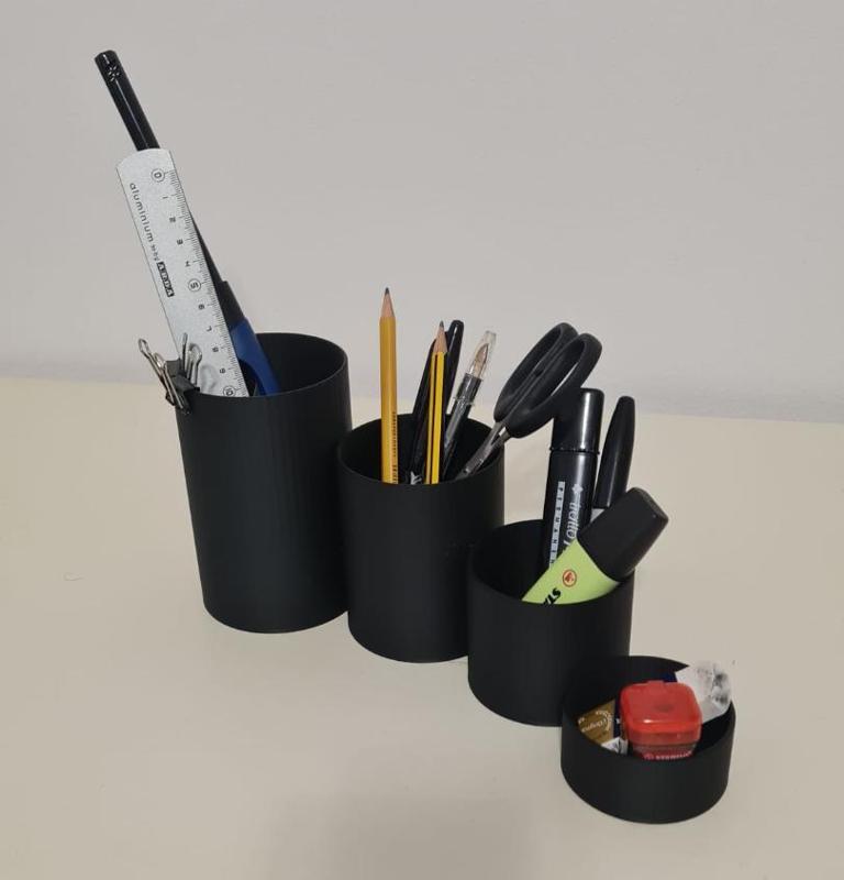 Pen Holder round style