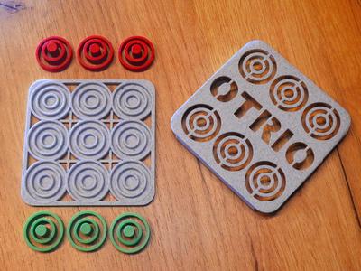OTRIO TIC TAC TOE  POCKET GAME
