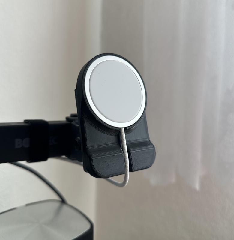 iPhone MagSafe 2 Mount (Bontec Monitor Arm)