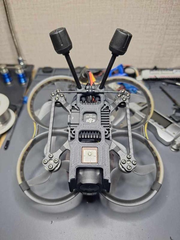 pavo20 pro - dji 04 au with gps mount