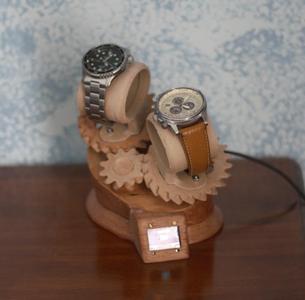 Watch winder with temperature sensor and oled screen