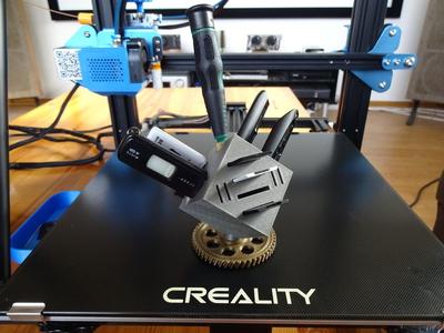 The Desk Cube 2.0, a cubical desktop organizer / USB / SD card holder