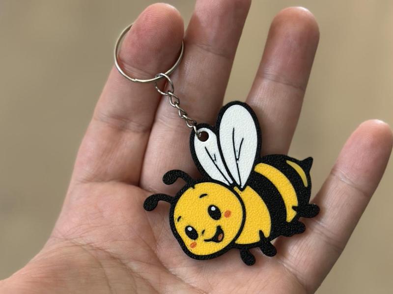 Bee keychain