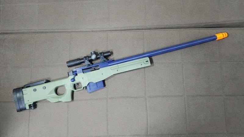 AWM (TOY, NO SPRINGS NEEDED, FULL SIZE) IT'S A TOY NOT A GUN