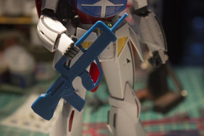FAMAS Ver.1