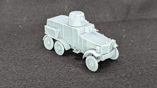 Type 92 Chiyoda armored Car (6x6) + 2 Tankmen (Japan, WW2)
