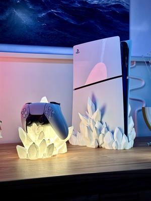 Crystal Controller Stand - LED Edition