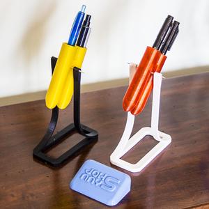JOHNNY S - kinetic pen holder