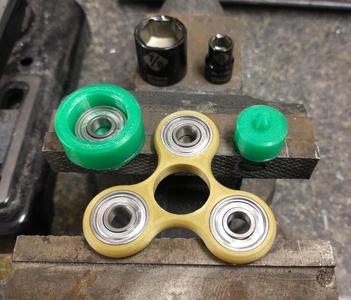 Fidget Spinners : 608ZZ Press Out Tool