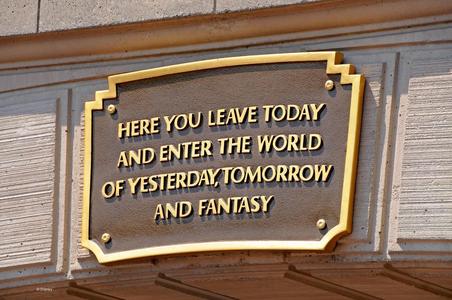 Disneyland Resort Anaheim Entrance Plaque