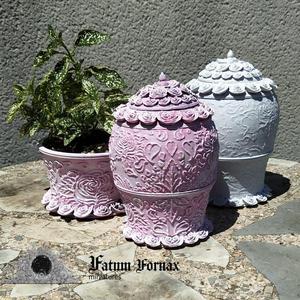 Rose Jar