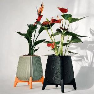FREYA  |  Standing Planter Pot