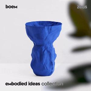 Zeus Vase | Embodied ideas collection