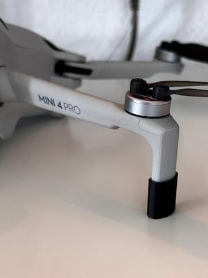 Dji Mini 4 Pro shoes   