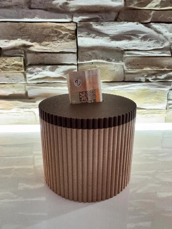 Cash Box   