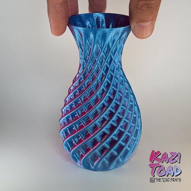 Double twist vase (Vase No. 5)