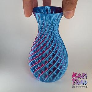Double twist vase (Vase No. 5)