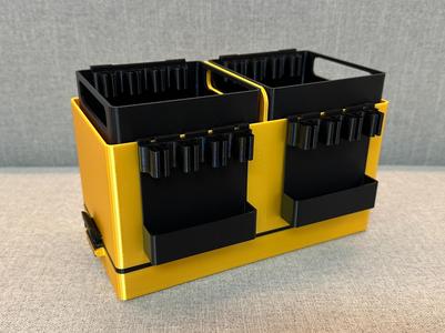 Painter´s Bucket (Mobile Painting Station)