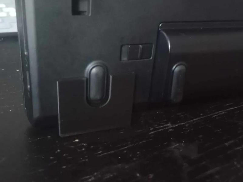 LAPTOP STAND 