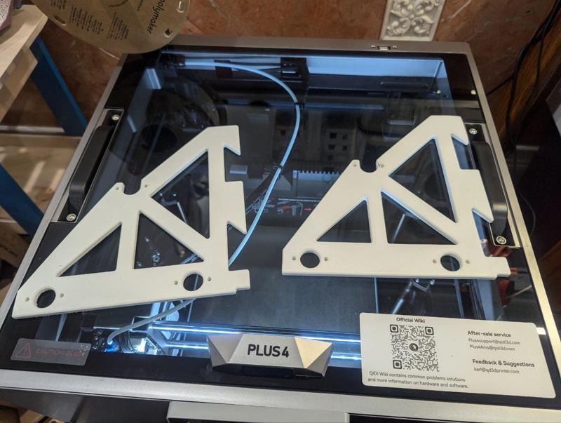 RepRack, CAD included, no logo better printability, smaller hole.