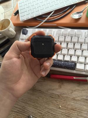 Tough Airpods 4 Case (wireless and wired)