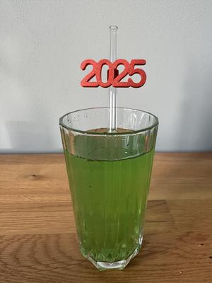 2025 Straw clip