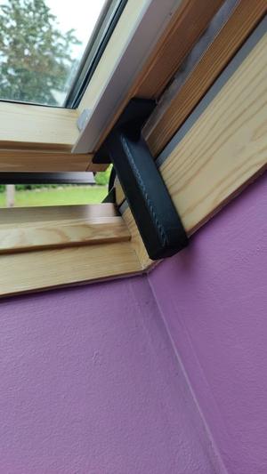 VELUX maintien de l ouverture