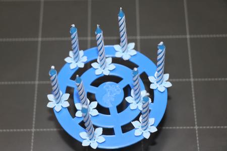 Configurable ring-based candle holder