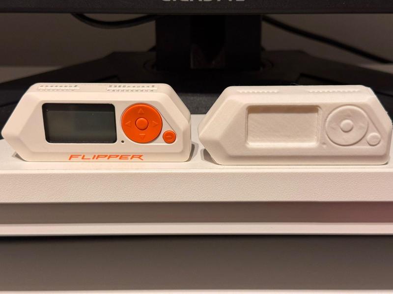 Flipper Zero (3D Scan)