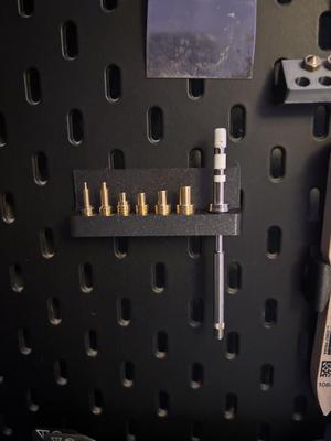 Skadis mount for CNC Kitchen heat set inserts