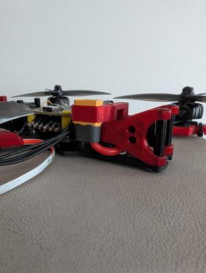 XT60 Holder for Source One V5 - 5" Frame
