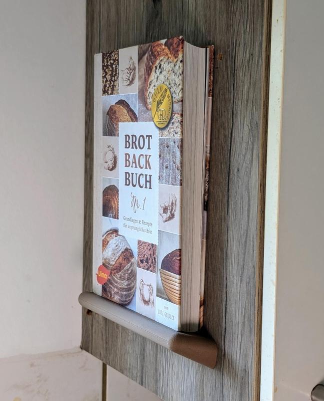 Single Book Shelf