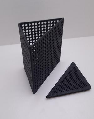 Dessicant Box Triangular for Silica Gel