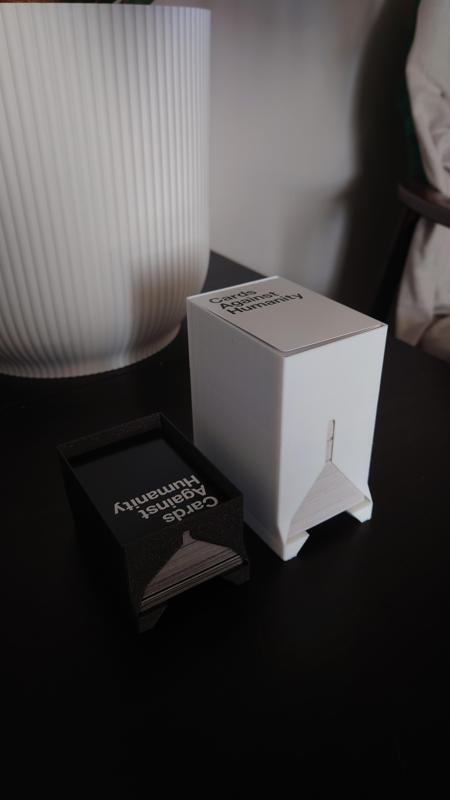 Cards Against Humanity card dispenser (for original non printed cards)