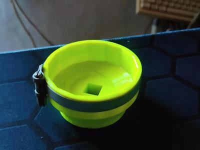 Oil filter wrench diameter 66 mm with 1/2" square.   