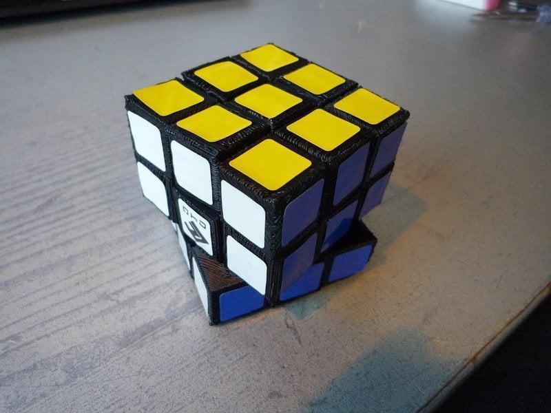 Rubik's Magic Cube