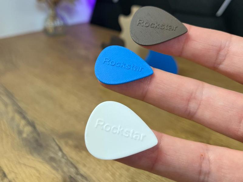 Plektron “Rockstar” – clean or textured